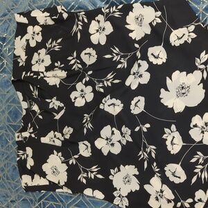 Simply Vera Flowered Shirt